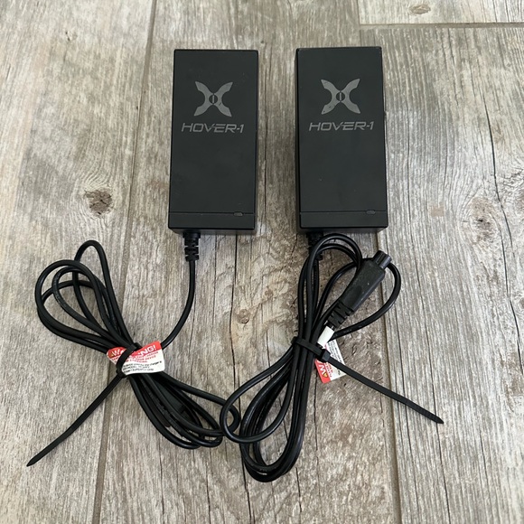 Hover-1 Charging Cable - Picture 1 of 2